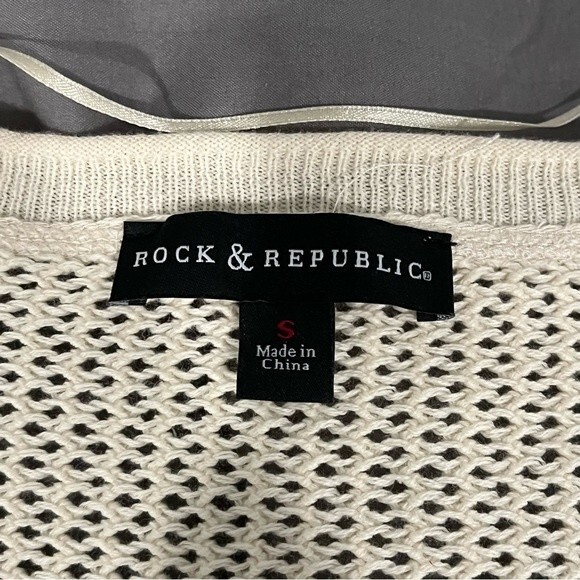 NWT Rock & Republic Birch Classic Rock Mesh Open Knit Sweater Size Small - Picture 5 of 8